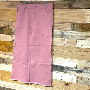 Sewn + Seen size Large high waisted crop slight distress wide legged pink Jean